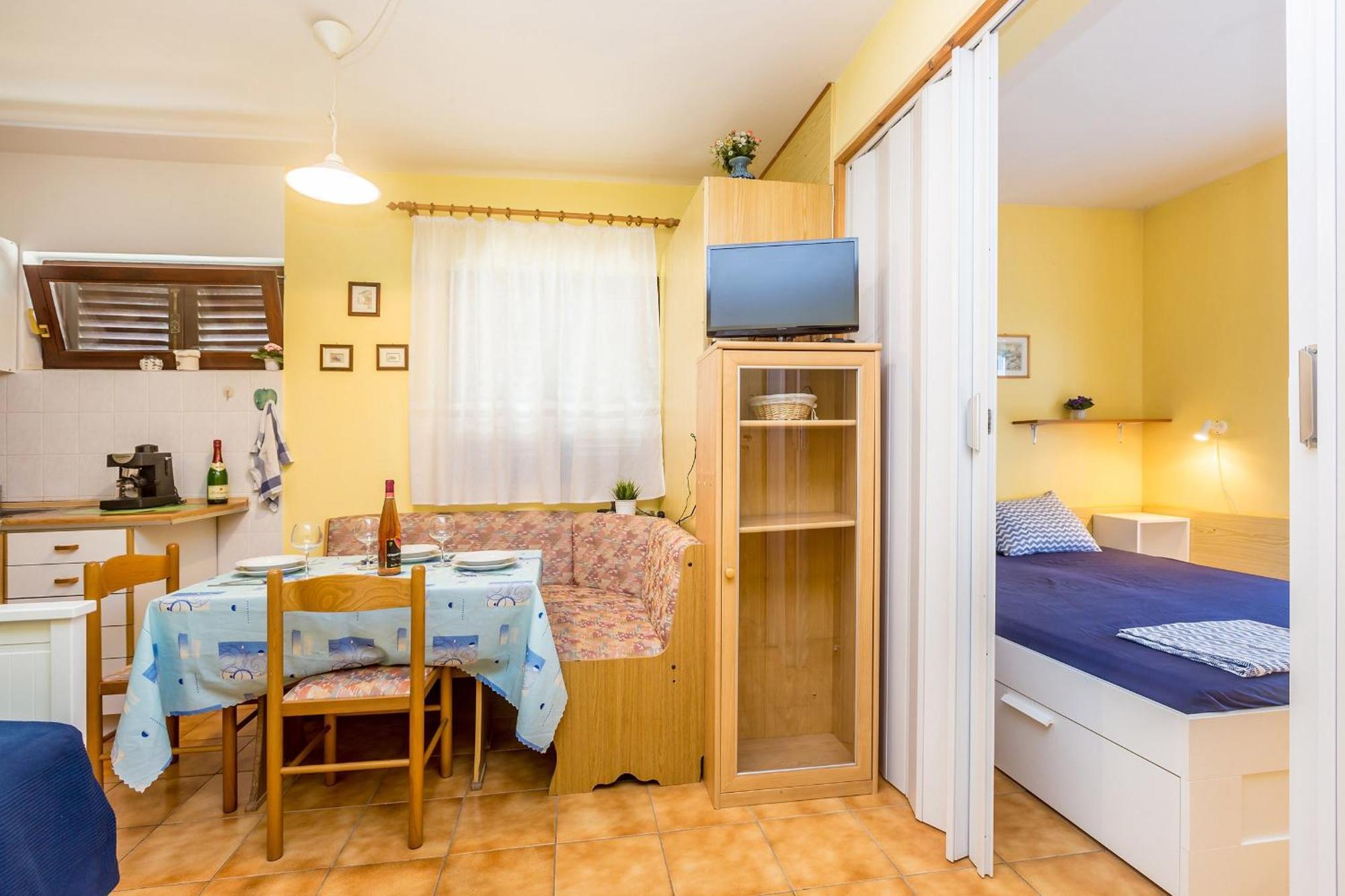 Apartments With A Parking Space Njivice, Krk - 5325 Chambre photo